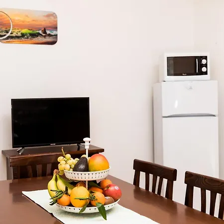 Belocations - Le Casette Di Solanas Apartment