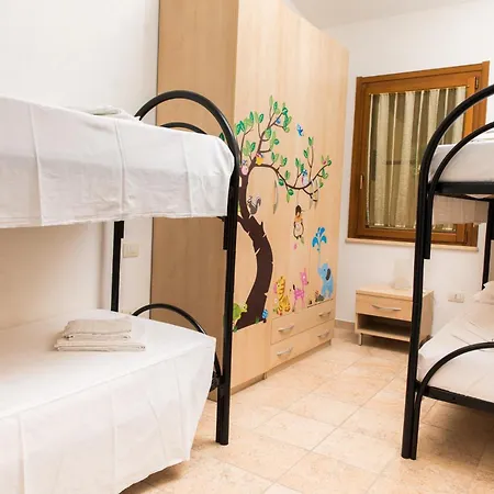 Belocations - Le Casette Di Solanas Apartment